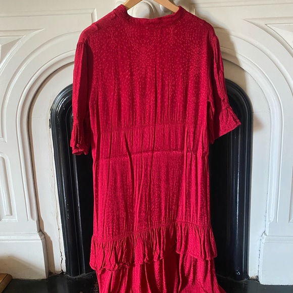 LACAUSA Anthropologie Imelda Raspberry Red Silky Tiered Midi Dress - Picture 8 of 8